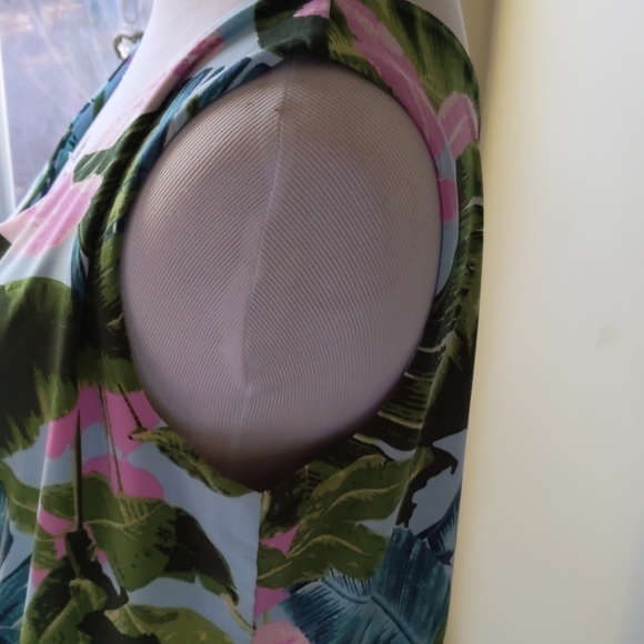 Gili Elegant Jumpsuit - Picture 4 of 8